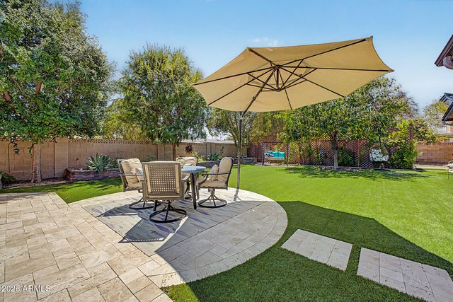 1711 E GRANDVIEW Street, Mesa, AZ 85203