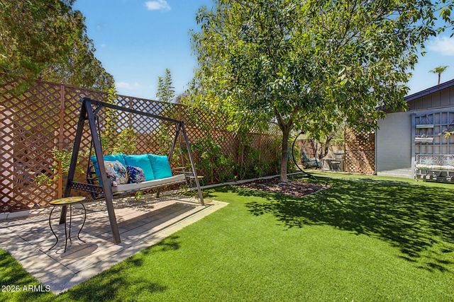 1711 E GRANDVIEW Street, Mesa, AZ 85203
