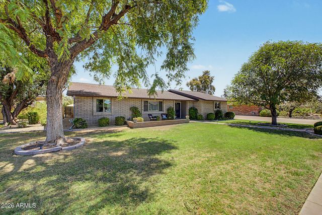 1711 E GRANDVIEW Street, Mesa, AZ 85203