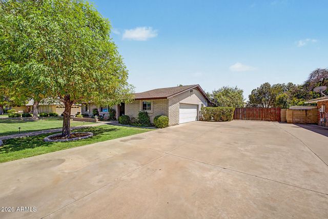 1711 E GRANDVIEW Street, Mesa, AZ 85203