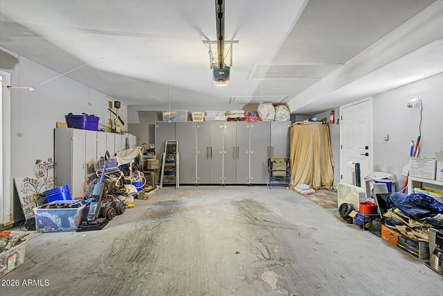 1711 E GRANDVIEW Street, Mesa, AZ 85203