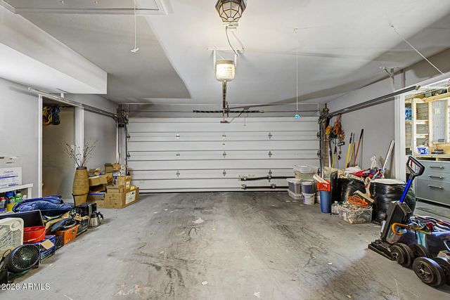 1711 E GRANDVIEW Street, Mesa, AZ 85203