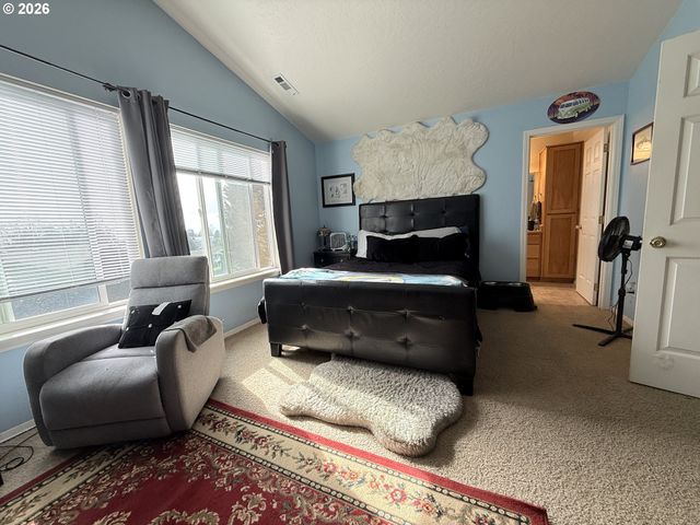 815 OLD COUNTY Rd 5, Brookings, OR 97415