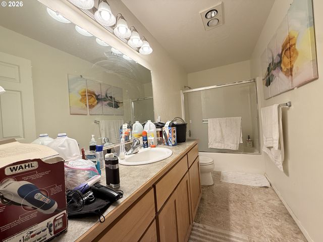 815 OLD COUNTY Rd 5, Brookings, OR 97415
