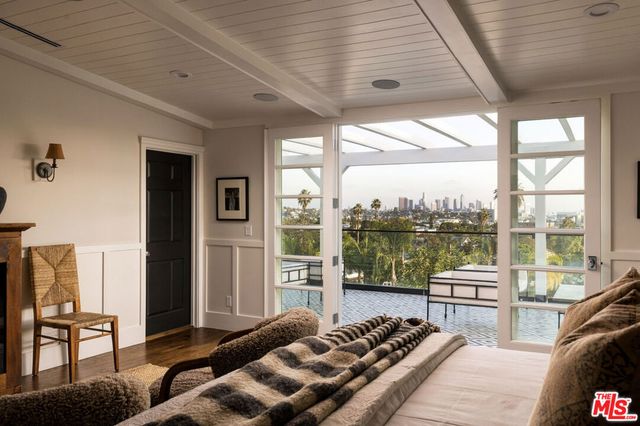 4830 Los Feliz Boulevard, Los Angeles, CA 90027