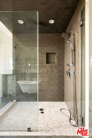4830 Los Feliz Boulevard, Los Angeles, CA 90027