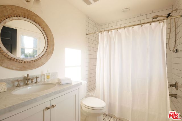 4830 Los Feliz Boulevard, Los Angeles, CA 90027