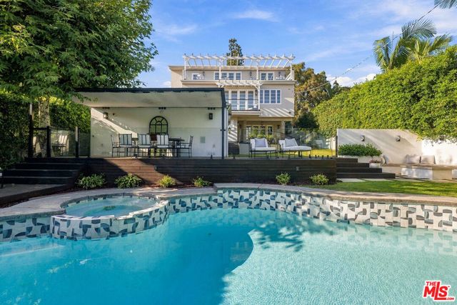 4830 Los Feliz Boulevard, Los Angeles, CA 90027