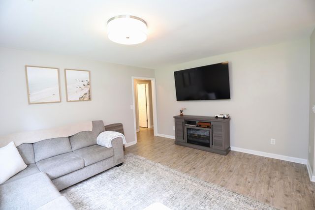 2740 Bonnell Drive, Sumter, SC 29154