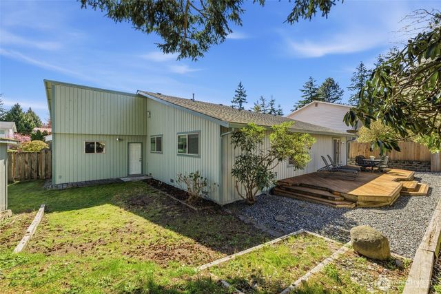 4829 102nd Place SW, Mukilteo, WA 98275