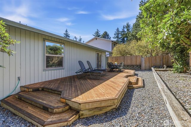 4829 102nd Place SW, Mukilteo, WA 98275