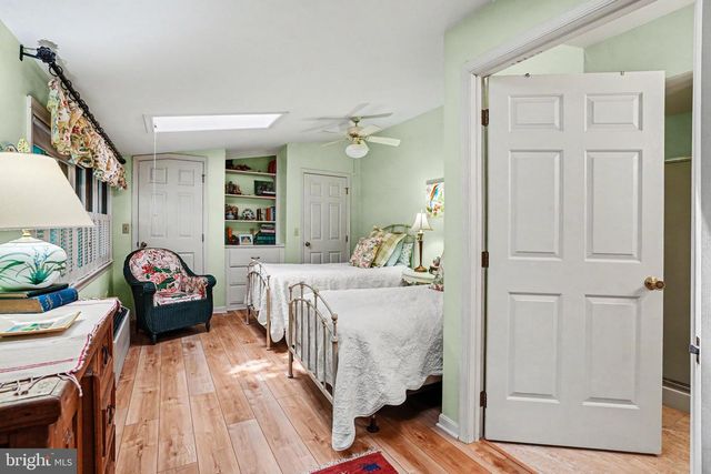 1204 FLEETWOOD DR, Carlisle, PA 17013