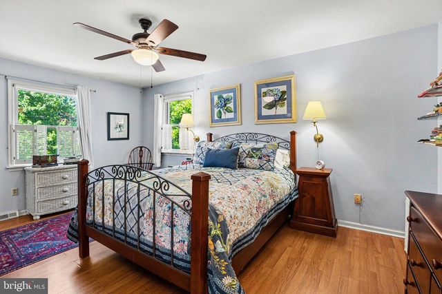 1204 FLEETWOOD DR, Carlisle, PA 17013
