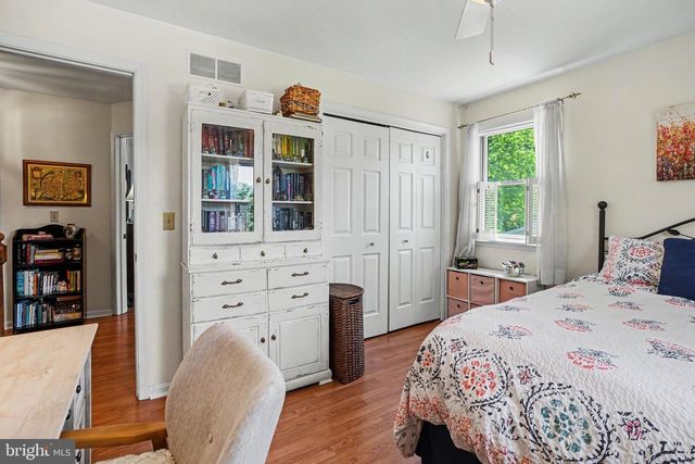 1204 FLEETWOOD DR, Carlisle, PA 17013