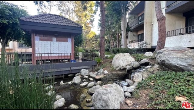 8675 Falmouth Avenue 315, Los Angeles, CA 90293