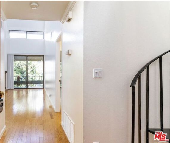 8675 Falmouth Avenue 315, Los Angeles, CA 90293