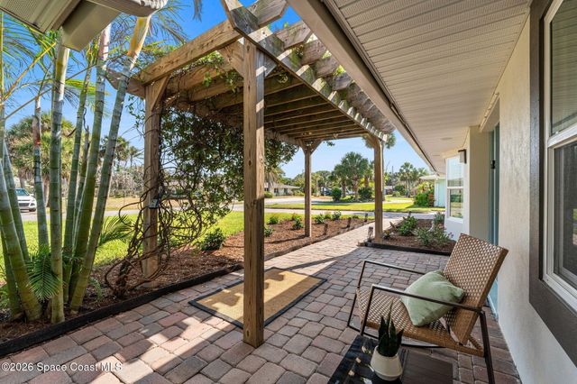 136 14th Avenue, Indialantic, FL 32903