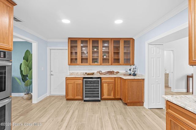 136 14th Avenue, Indialantic, FL 32903