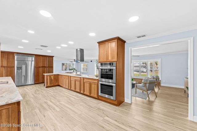 136 14th Avenue, Indialantic, FL 32903
