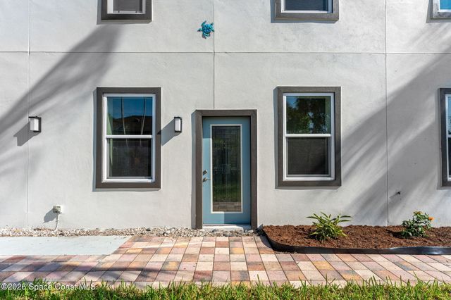 136 14th Avenue, Indialantic, FL 32903