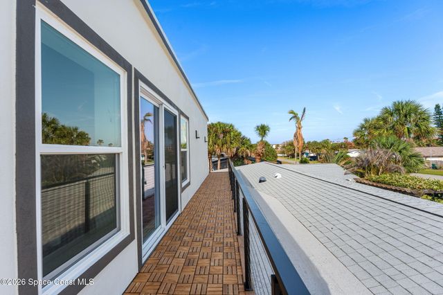 136 14th Avenue, Indialantic, FL 32903