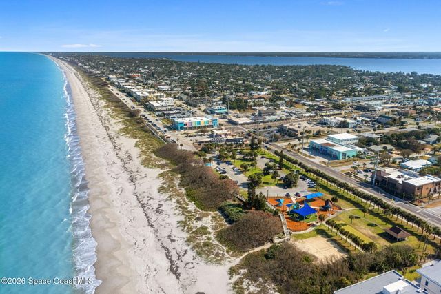 136 14th Avenue, Indialantic, FL 32903