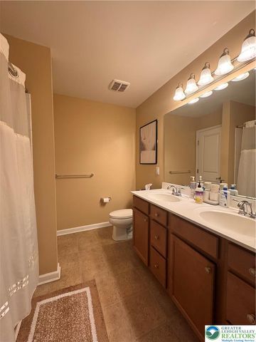 3632 Westminster Way, Upper Nazareth Twp, PA 18064