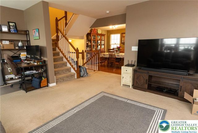 3632 Westminster Way, Upper Nazareth Twp, PA 18064