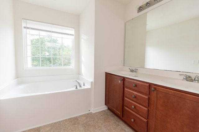 984 Augustine Court, Summerville, SC 29483