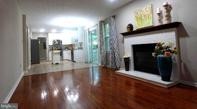 8307 SATINLEAF CT, Bowie, MD 20715