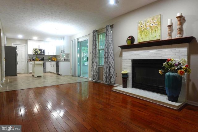 8307 SATINLEAF CT, Bowie, MD 20715