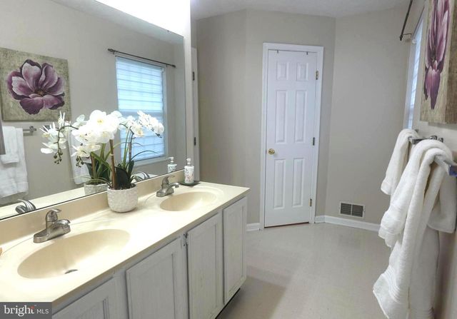 8307 SATINLEAF CT, Bowie, MD 20715