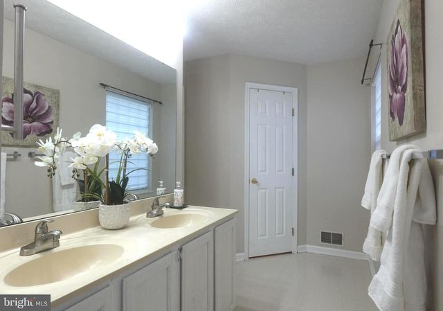 8307 SATINLEAF CT, Bowie, MD 20715