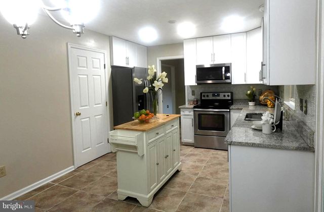 8307 SATINLEAF CT, Bowie, MD 20715