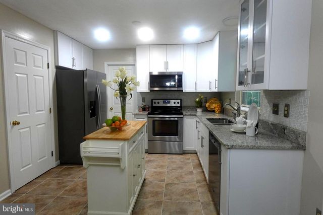 8307 SATINLEAF CT, Bowie, MD 20715