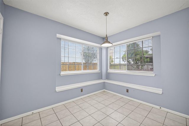11563 Withers Way Circle, Houston, TX 77065