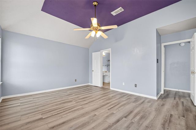 11563 Withers Way Circle, Houston, TX 77065