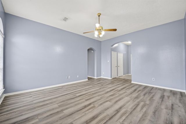 11563 Withers Way Circle, Houston, TX 77065