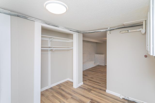 2403 N CREASY SPRINGS RD, Columbia, MO 65202