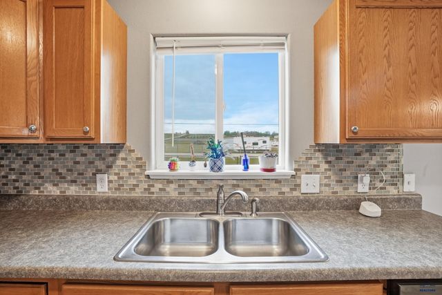 3915 GALLATIN AVE, Spearfish, SD 57783