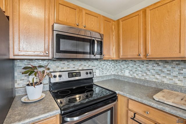 3915 GALLATIN AVE, Spearfish, SD 57783