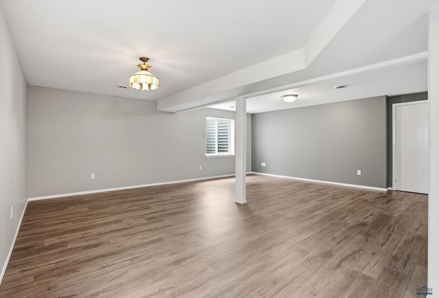 3915 GALLATIN AVE, Spearfish, SD 57783