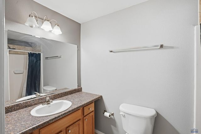 3915 GALLATIN AVE, Spearfish, SD 57783
