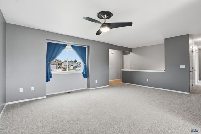 3915 GALLATIN AVE, Spearfish, SD 57783