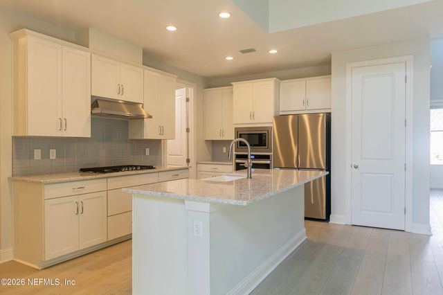 11408 NEWTONIAN Boulevard, Jacksonville, FL 32256