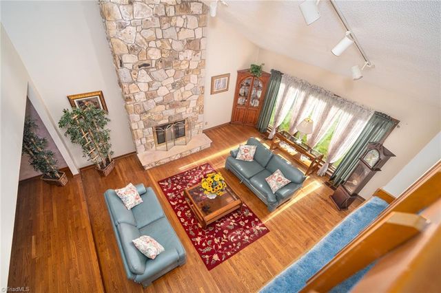 8204 Willow Glen Trail, Greensboro, NC 27455