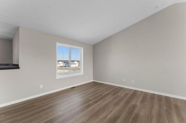 581 Sienna Drive, Watertown, MN 55388