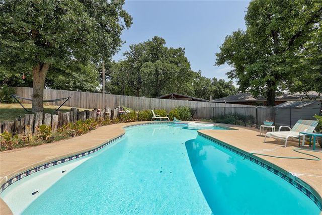 2632 N Brenda Avenue, Bethany, OK 73008
