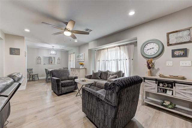 2632 N Brenda Avenue, Bethany, OK 73008