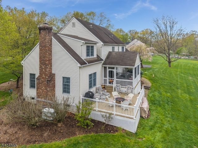 3 Indian Creek Rd, Alexandria Twp., NJ 08867